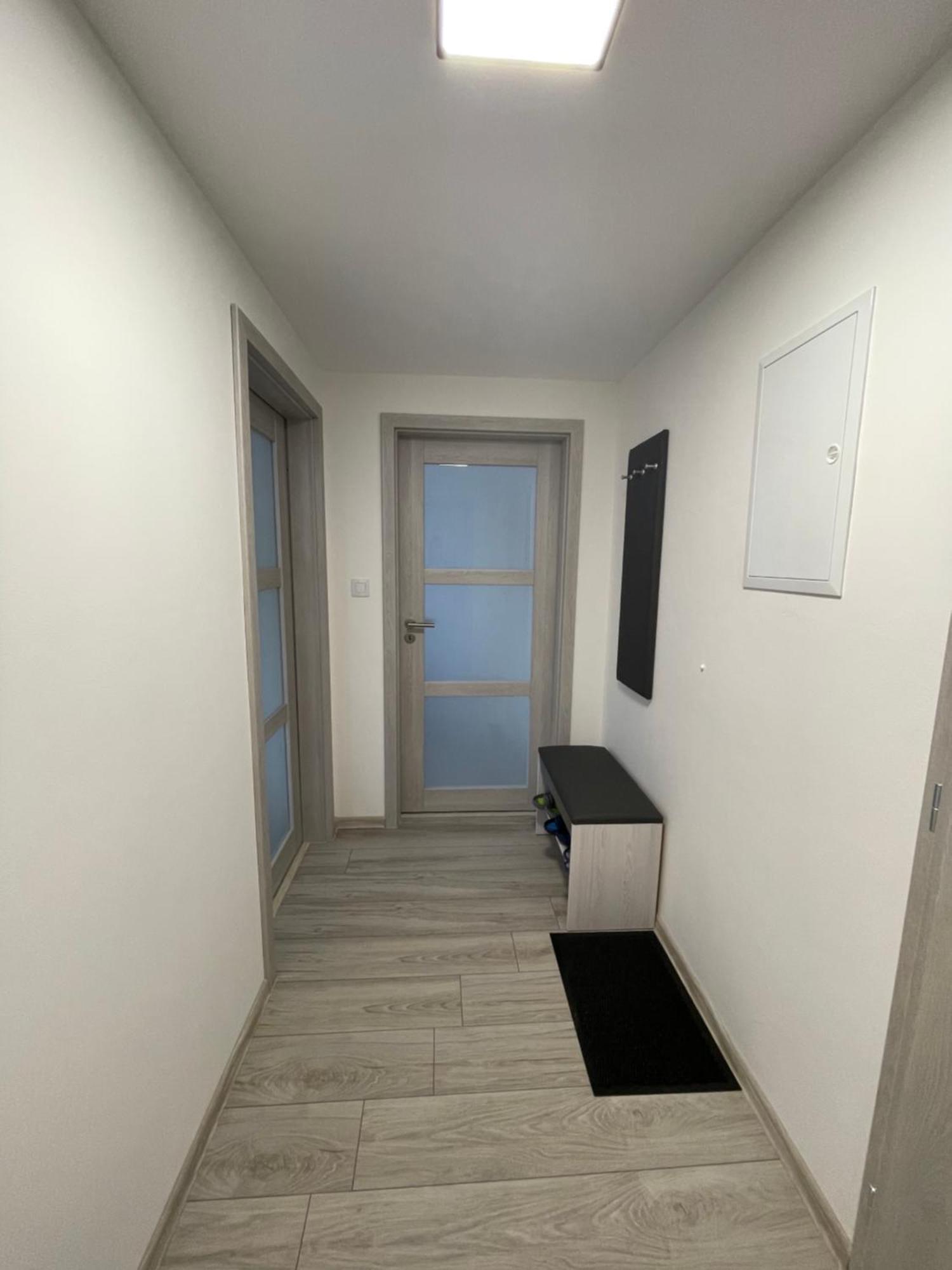 Apartmantt Хеб Екстериор снимка